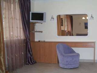 Гостиница Ноев Ковчег Красноярск Стандартный двухместный номер с 1 кроватью-8