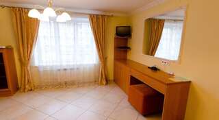 Гостиница Ноев Ковчег Красноярск Стандартный двухместный номер с 1 кроватью-9